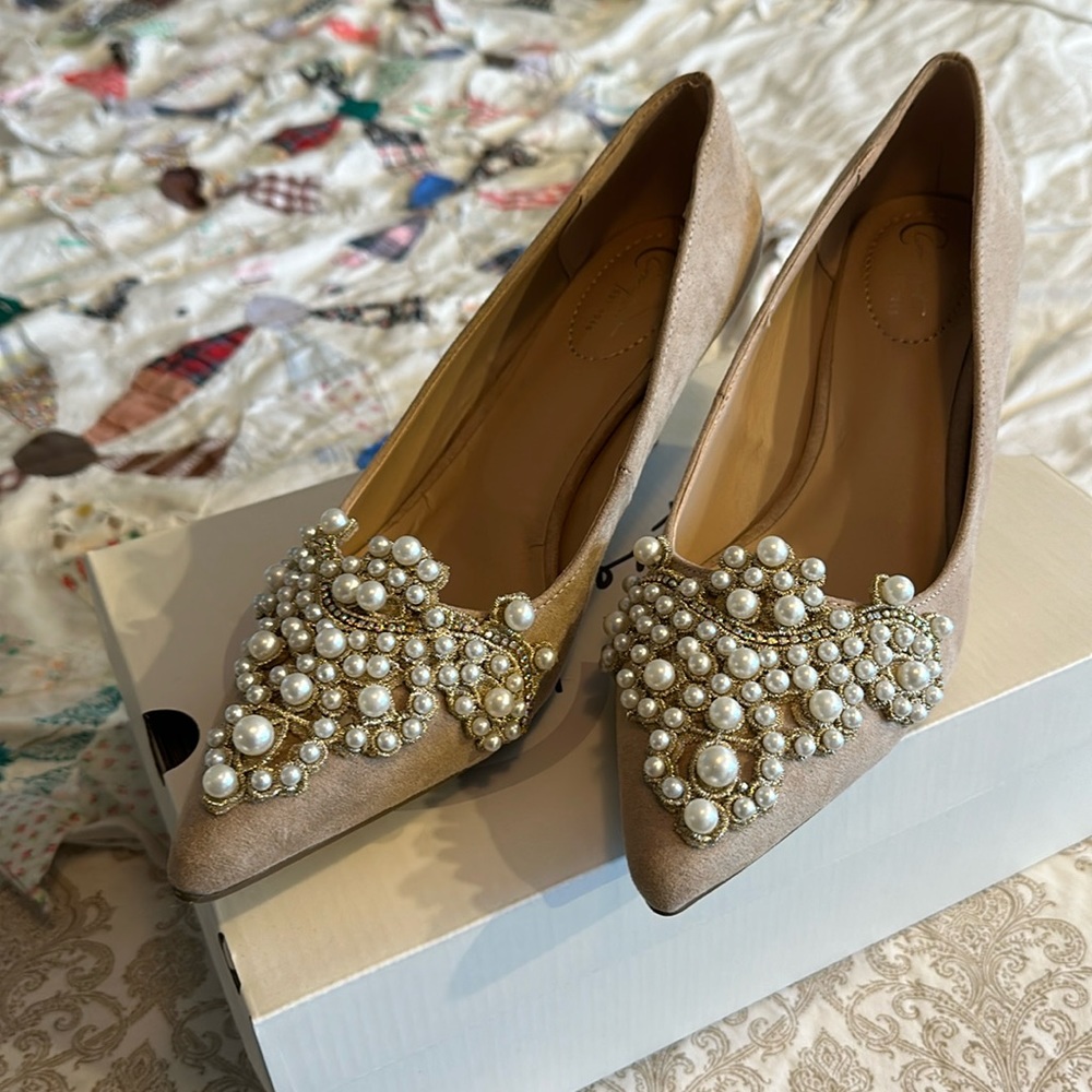 Pearl beaded heels